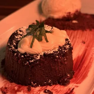 dessert, food