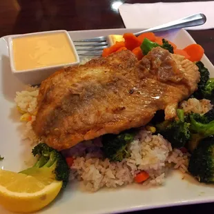 Habachi Tilapia with Broccoli