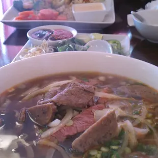 ramen and noodles, food