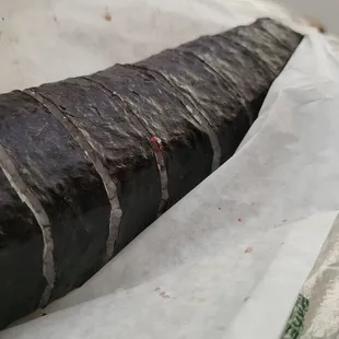 Maki roll sushi