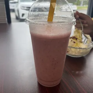 Strawberry smoothie