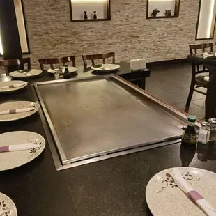 Hibachi grill