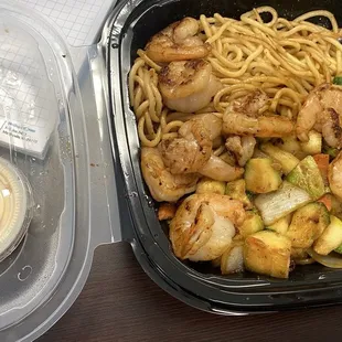 Lunch special 19.99 includes a drink .  Shrimp w/ noodles and veggies pictured