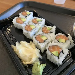Salmon Avocado Roll