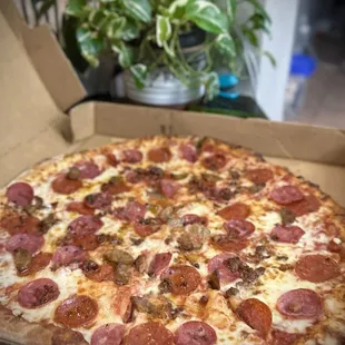 16" Meat Lovers Pizza