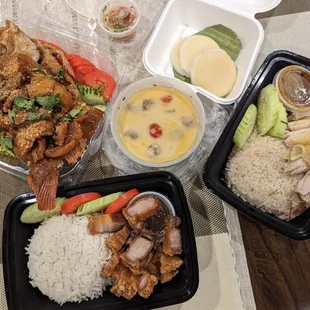 A14: Tom Kha Kai, Pla Tod Kra Tiem (fish), K2: Kao Moo Krob (roast pork), K3: Kao Mun Gai (chicken), Thai Custard