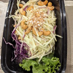 Y6: Apple Salad (BEST one in all the Thai restaurants in the area!) *carry out*