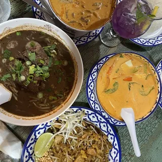 S3 Beef Stew Noodle Soup