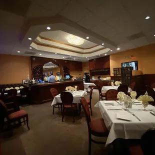 Bar overview of the restaurant.
