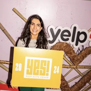 Yasi H.