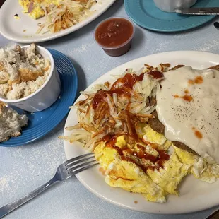 They do an amazing chicken fried steak!