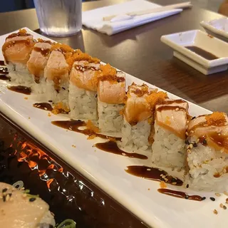 Colossal Titan Roll