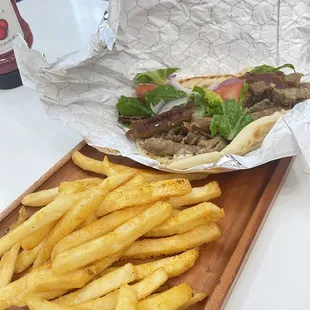Gyro Plate with French Fries Small.