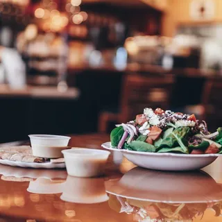 Mediterranean Spinach Salad