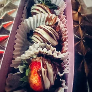 Chocolate Dipped Strawberries