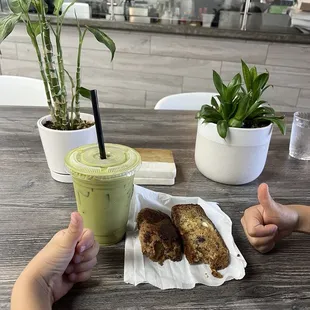 Matcha luv latte and banana bread!!! So good!