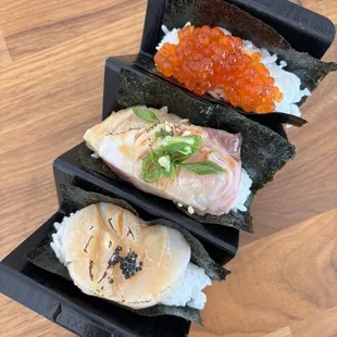 Hotate, hamachi, ikura