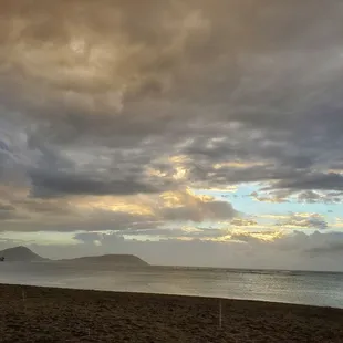 There&apos;s a face in this cloud :)
