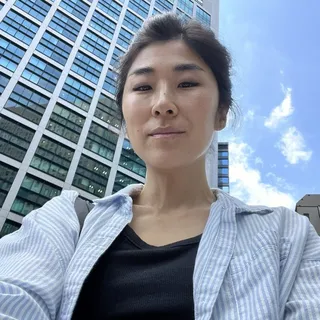 Ji Young C.