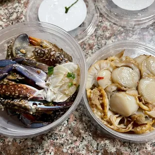 white crab and scallops