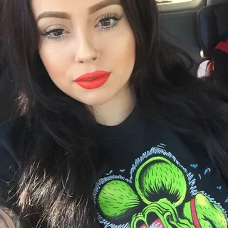 Evie M.