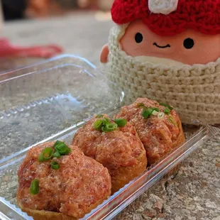 Kahiau Poke & Provisions