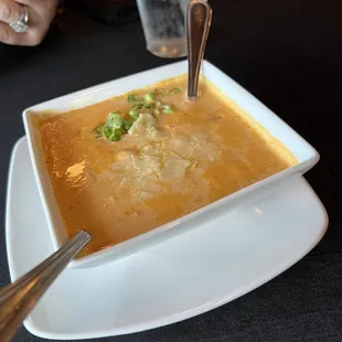 Lobster bisque chunky full of lobster