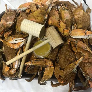 Large male crabs &amp; butter