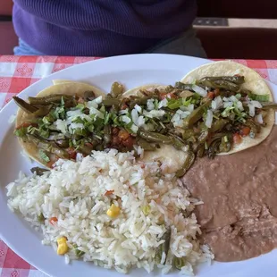 Nopales Tacos