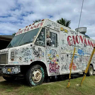 10.26.24 Giovanni's Shrimp Truck