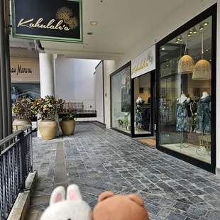 Storefront... next to Neiman Marcus