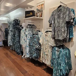 I like the way these colors are grouped together