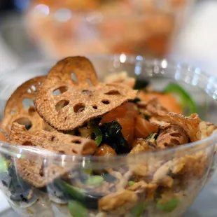regular poke bowl with 2x salmon