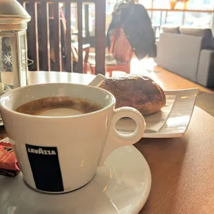 Authentic (small sized) Machiatto.