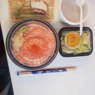 Tako sashimi, Miso Soup, Ginger Dressing Salad, and Sake Don