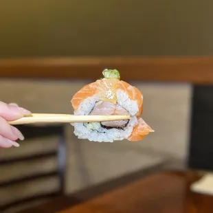 sushi and sashimi, sashimi, sushi, food