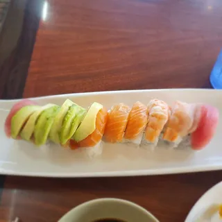 Scallop Rainbow Roll