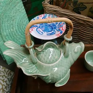 Fishy teapot, I really want this but it's over a $100