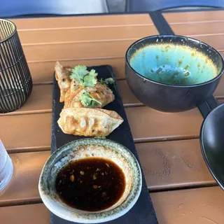 Gyoza