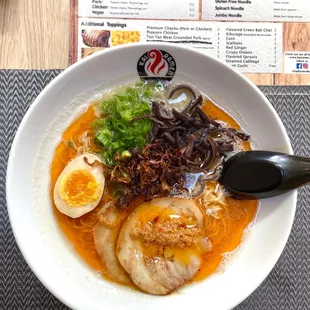 White Tonkotsu Ramen