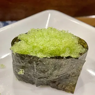 Tobiko Wasabi Nigiri