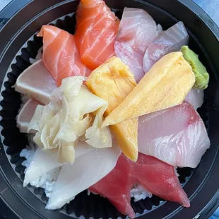 Chirashi Platter