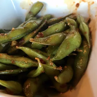 Spicy Garlic Edamame