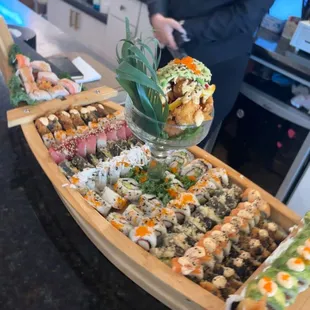 sushi, sushi and sashimi, sashimi, food