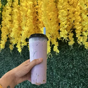 Taro bubble tea