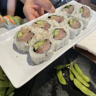 Yellowtail Roll