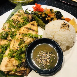 Saba Yaki with Saute Vegetable