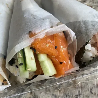 Spicy Salmon Hand Roll