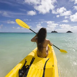 Kayaking to the Mokes!