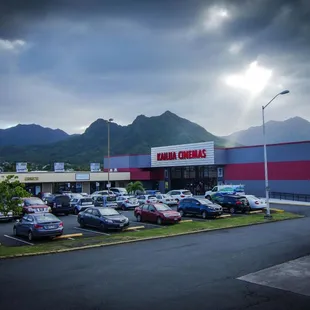 Olomana towers in the background